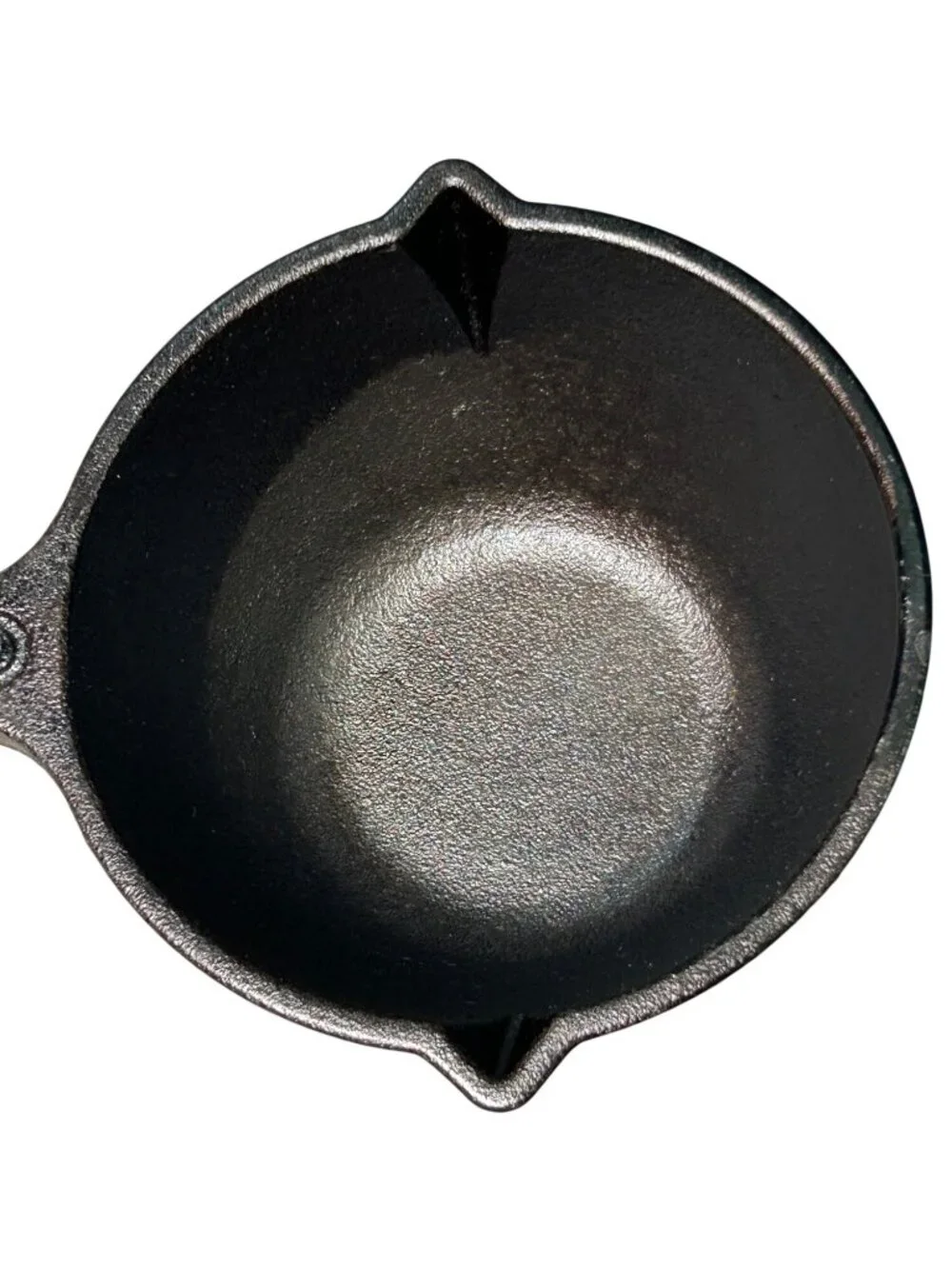 Lodge Cast Iron Melting Pot #2 USA MP Handle 2 Pour Spouts Collectible Seasoned